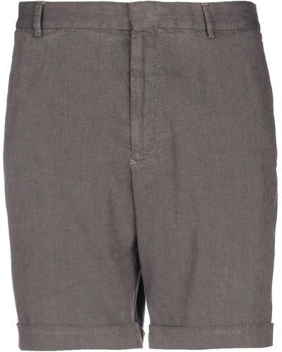 Giorgio Armani Shorts & Bermuda Shorts - Gray