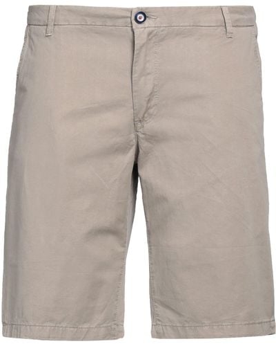 Fred Mello Shorts & Bermuda Shorts - Grey