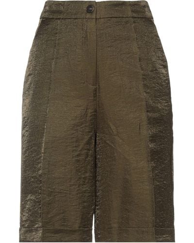 Caractere Shorts & Bermuda Shorts - Green
