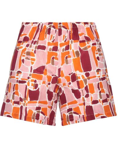 Laura Urbinati Shorts & Bermuda Shorts - Red