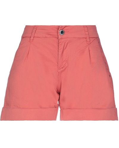 Yes-Zee Shorts & Bermuda Shorts - Red