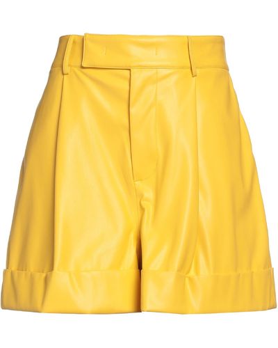 Jijil Shorts & Bermuda Shorts - Yellow