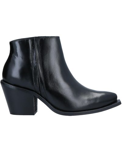 Samsøe & Samsøe Ankle Boots - Black