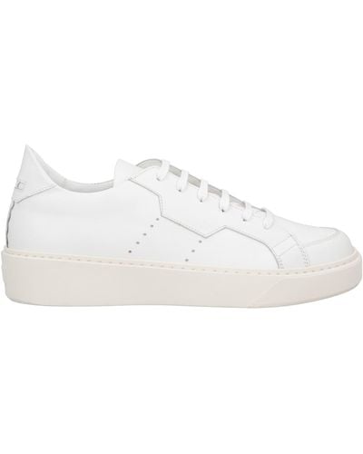 Attimonelli's Trainers - White