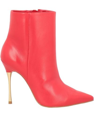 Carrano Ankle Boots - Red