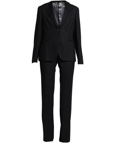 57 T Suit - Black