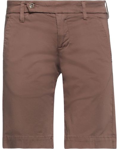 Entre Amis Shorts & Bermuda Shorts - Brown
