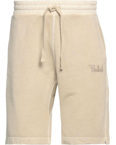 Woolrich Shorts & Bermudashorts - Natur