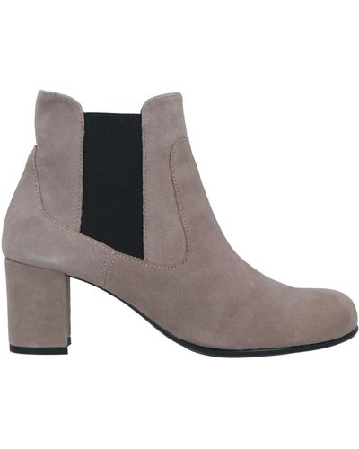 Frau Ankle Boots - Brown