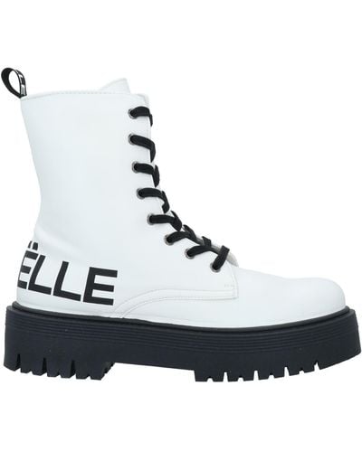 Gaelle Paris Ankle Boots - White