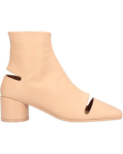 MM6 by Maison Martin Margiela Cut-out Square-toe Ankle Boots - Natural