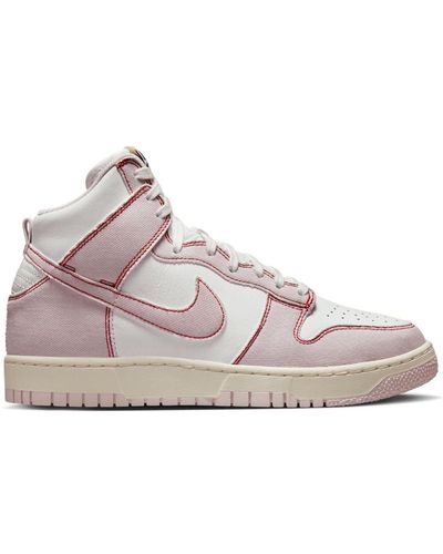 Nike Sneakers - Rose