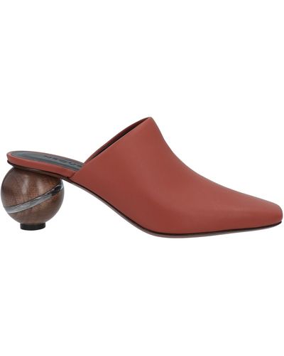 Neous Mules & Clogs - Red