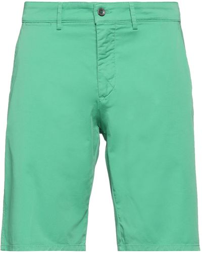 Harmont & Blaine Shorts & Bermuda Shorts - Green