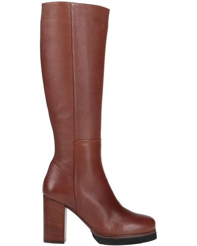 The Seller Boot - Brown