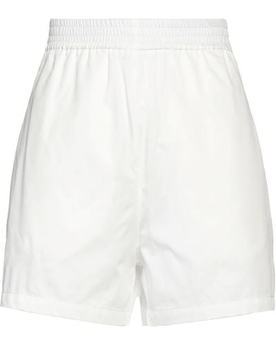 Douuod Shorts & Bermudashorts - Weiß