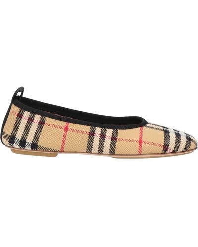 Burberry flats deals on sale