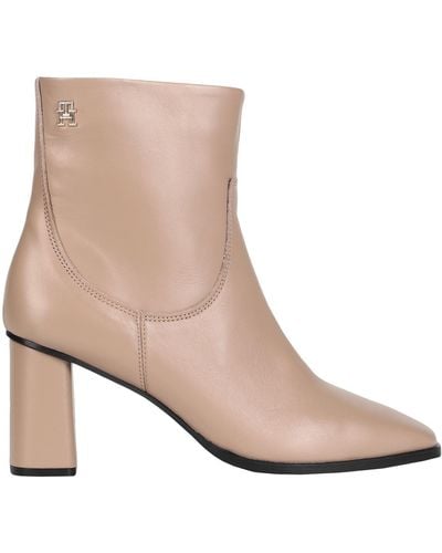 Tommy Hilfiger Ankle Boots - Natural