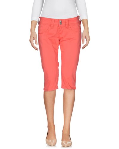 Pepe Jeans Shorts & Bermuda Shorts - Red