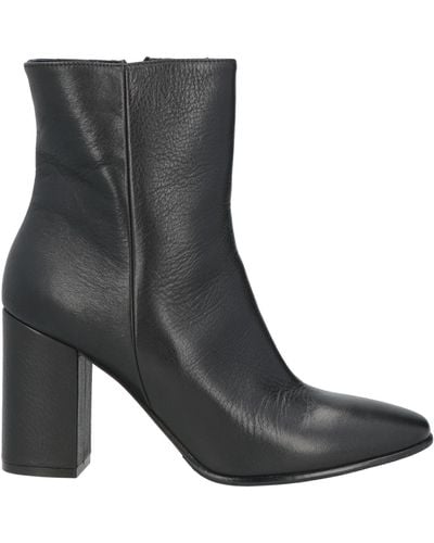 Societe Anonyme Ankle Boots - Black