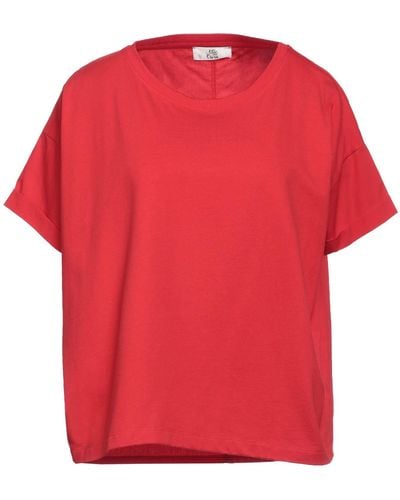 Attic And Barn T-shirt - Red