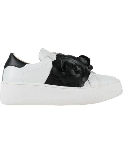 meline sneakers official website