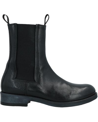 Stele Ankle Boots - Black