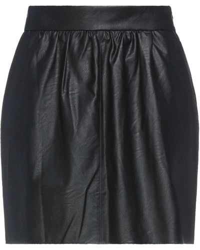 8pm Mini Skirt - Black