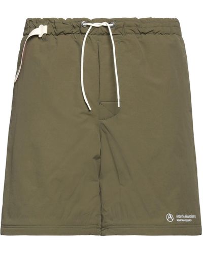 Mountain Research Shorts & Bermuda Shorts - Green