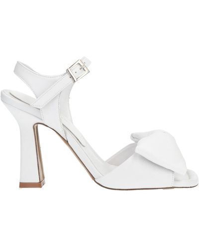 Stele Sandals - White