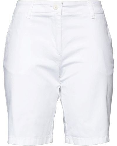 Napapijri Shorts & Bermuda Shorts - White