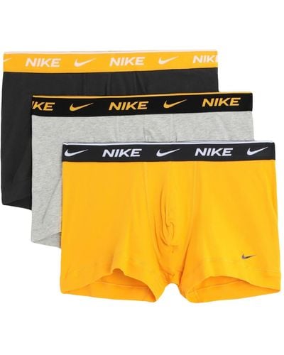 Nike Boxer - Yellow