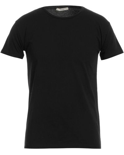 Exibit T-shirt - Black