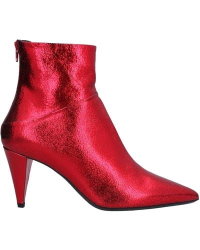 Strategia Ankle Boots - Red