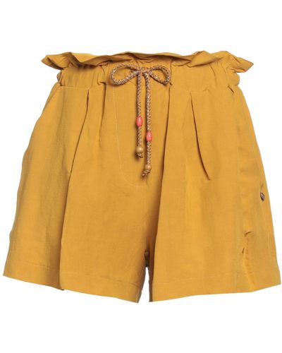 MÊME ROAD Shorts & Bermuda Shorts - Yellow