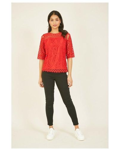 Yumi' Short Sleeve Lace Top - Red