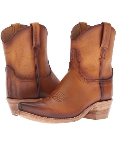Lucchese Gaby (tan Waxy Calf) Cowboy Boots - Brown