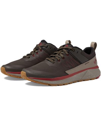 forsake sneakerboots