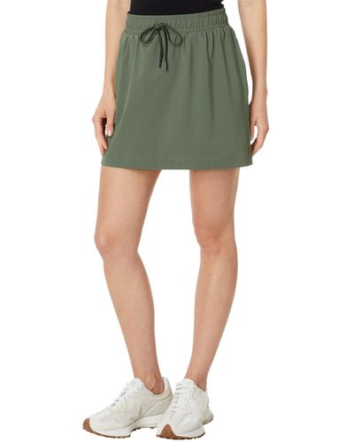 Sweaty Betty Explorer Mini Skirt - Green