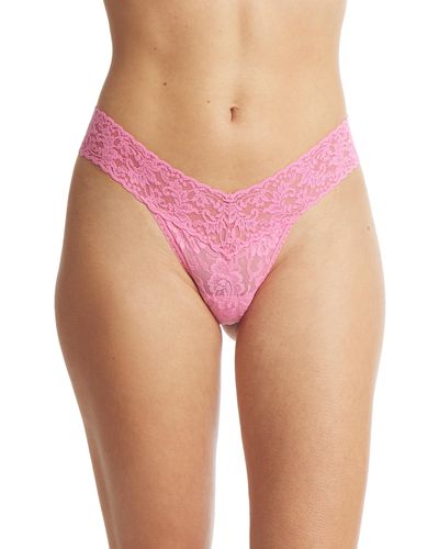 Hanky Panky Signature Lace Low Rise Thong - Pink