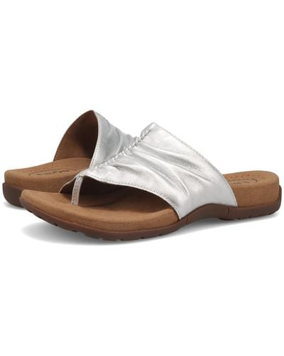 Taos Footwear Gift 2 - White