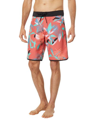 Volcom Mod Platter Scallop 20 Boardshorts - Red