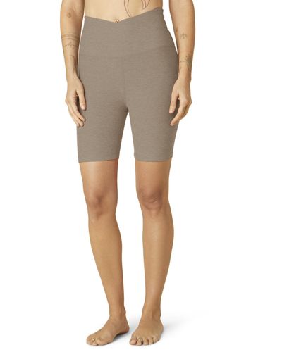 Beyond Yoga Spacedye At Your Leisure High Waisted Biker Shorts - Natural