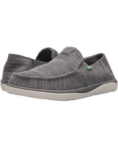 sanuk slip on shoes