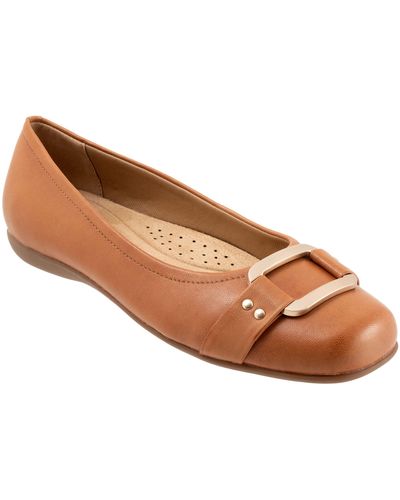 Trotters Sizzle Signature - Brown
