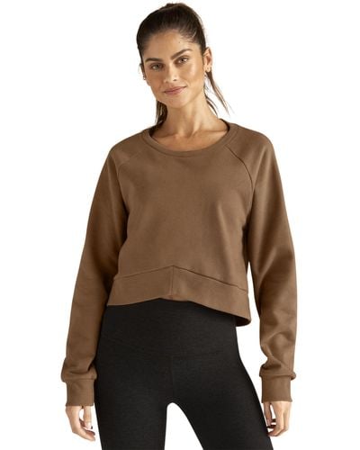 Beyond Yoga Uplift Cropped Pullover - Brown