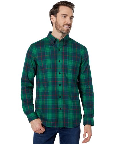 L.L. Bean Scotch Plaid Flannel Shirt Button-down Slim Fit - Green