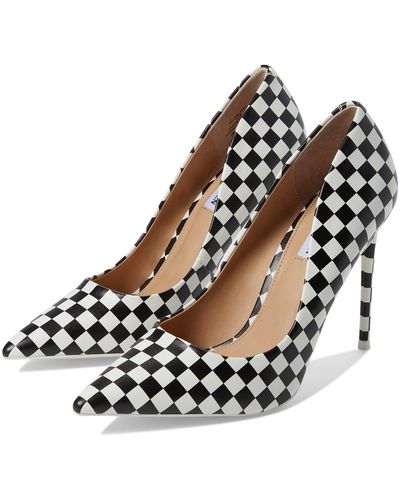 vala steve madden pumps