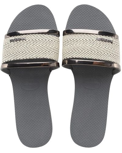 Havaianas You Trancoso Premium Flip Flop Sandal - Gray