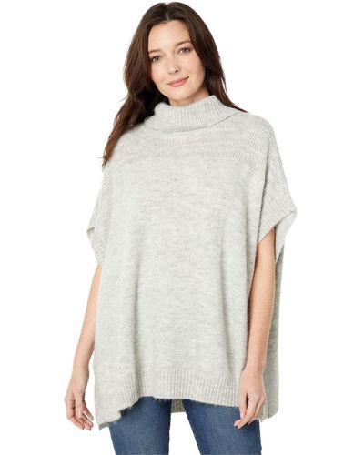 Dylan By True Grit Cali Poncho - Gray